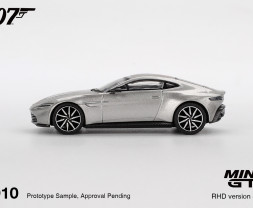 1:64 Aston Martin DB10 Spectre 2015 (Chinese 2)