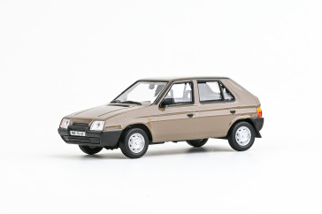 1:43 Skoda Favorit 136L (1988) – Brauner Stein