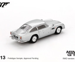 1:64 ASTON MARTIN DB5 Skyfall 2012 (Spanish version) blistr
