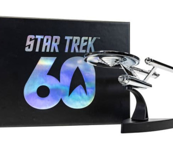 Star Trek 60th Anniversary Edition- U.S.S. Enterprise NCC-1701